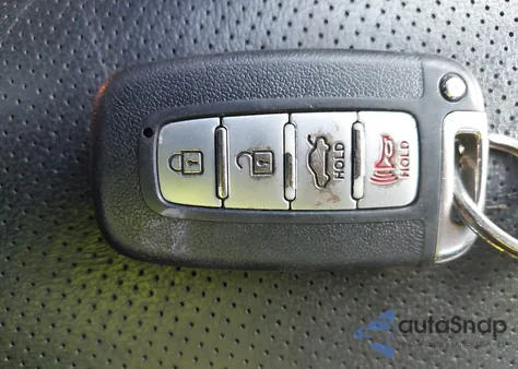 2013 Hyundai Genesis 3.8 from USA, damaged, VIN KMHGC4DD1DU247256